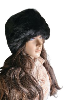 Eline Ren L'Atelier- Russische-Zachte-Fluffy-Imitatie bont-Verstelbare-Warme-Muts-Zwart