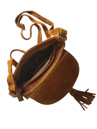 Made in Italy-Boho-tasje-Suède-Echt leer-Klep-Fringe-22cmx19cmx4cm-Camel