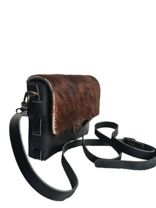 Giuliano-Tas-Schouder-crossbody- Heup-Echt leer-Cow-19,5cmx13,5cmx3,5cm-Zwart