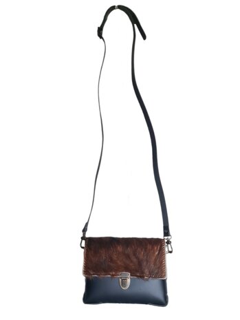 Giuliano-Tas-Schouder-crossbody- Heup-Echt leer-Cow-19,5cmx13,5cmx3,5cm-Zwart