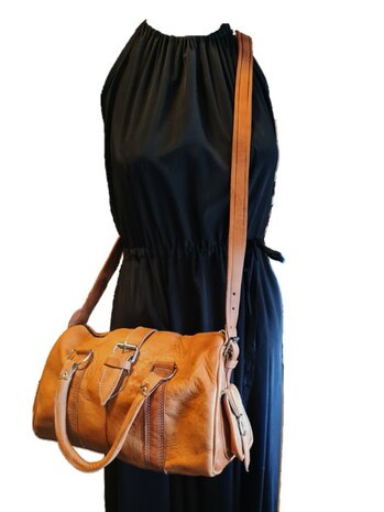Schoudertas-crossbody-Echt leer-Handmade in Marokko-Vintage look-Bowlingbal model-30cmx18cmx15cm-Camel